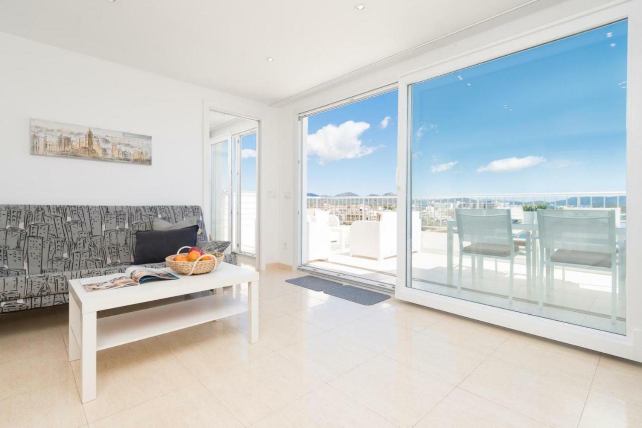 Luisamar Sea View Apartment มานากอร์ ภายนอก รูปภาพ
