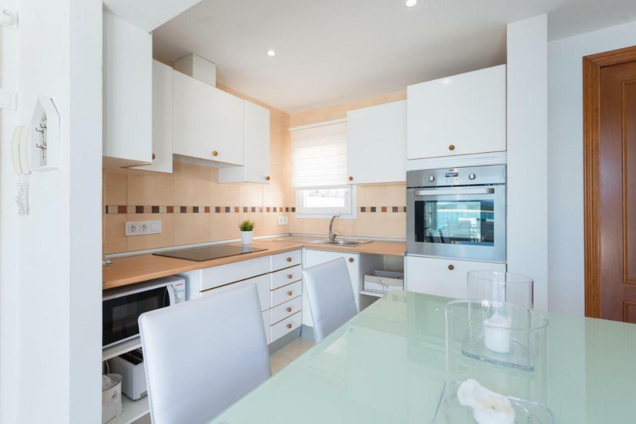Luisamar Sea View Apartment มานากอร์ ภายนอก รูปภาพ